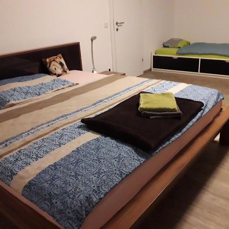 Apartment Top 3 Mit 4 Betten Bestrooms Eu Щайр Екстериор снимка